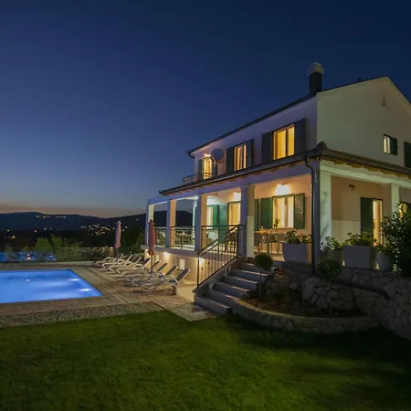 Holiday home Stunning In Glavina Donja *